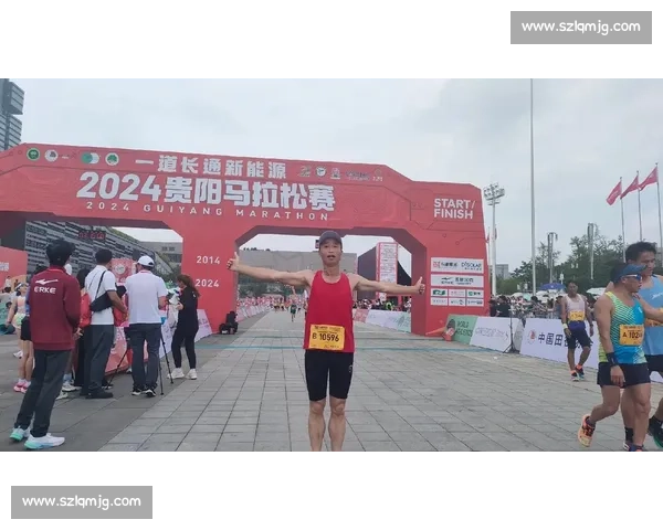 23℃清凉赛道 + 英雄十八坡!3.5 万跑者燃爆贵阳马拉松 23℃清凉赛道 + 英雄十八坡!3.5 万跑者燃爆贵阳马拉松
